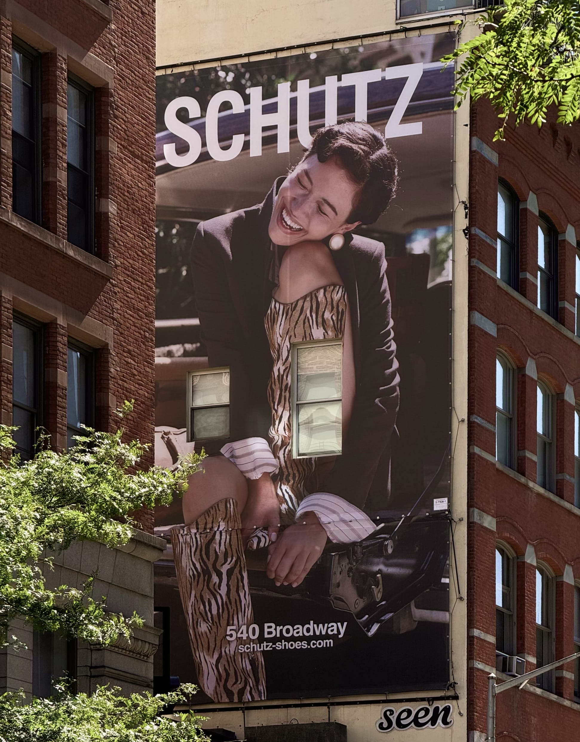 Schutz Fall Campaign